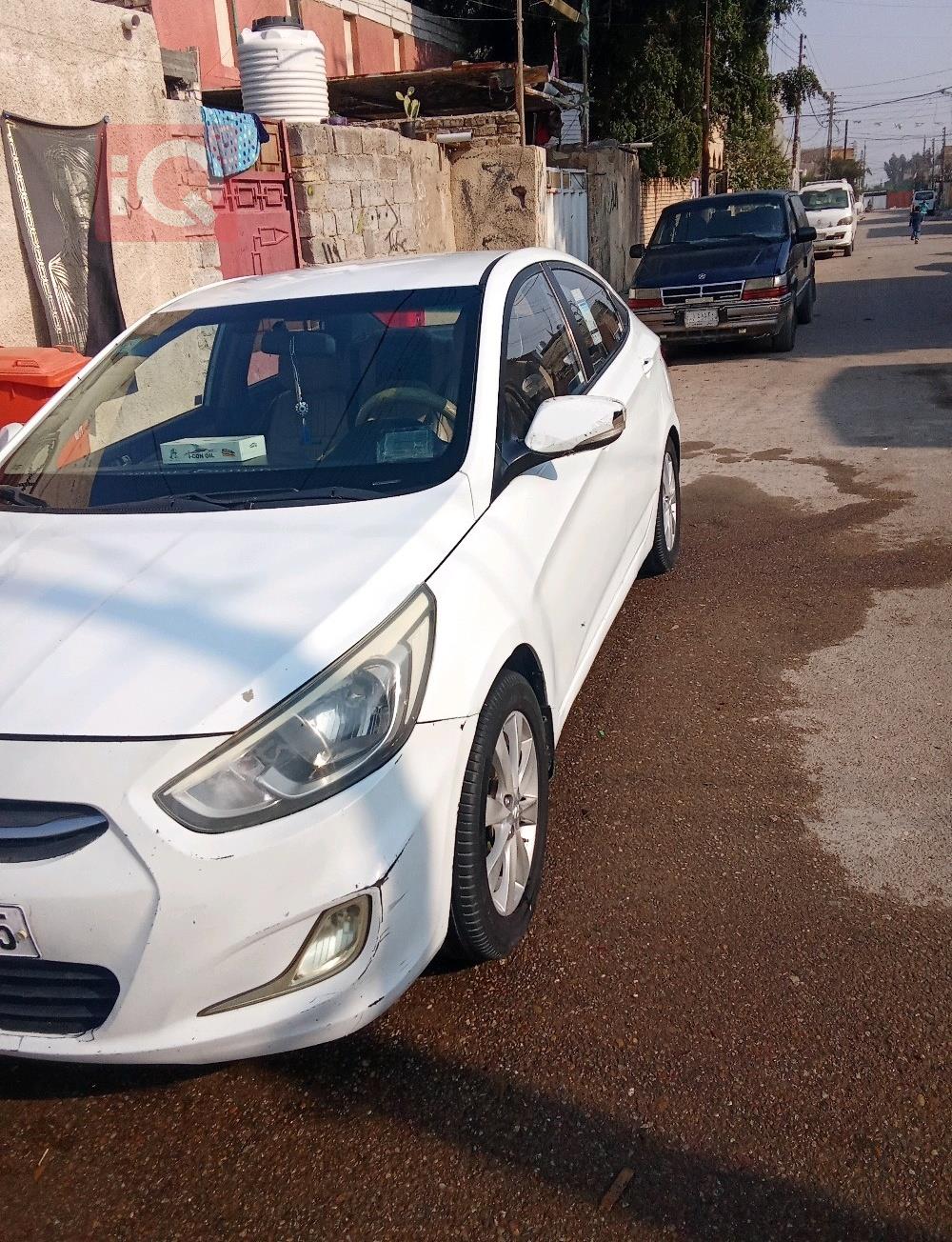 هیۆندای ئەکسنت